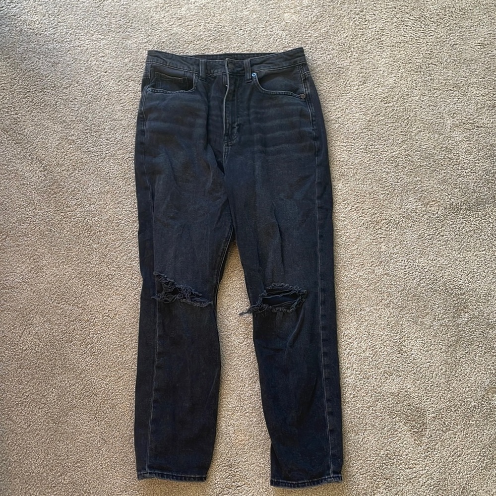 American eagle black distressed mom jeans